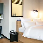 Ξενοδοχείο με διαμερίσματα Stayery Ehrenfeld 4*