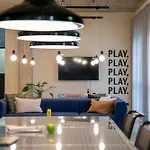 Ξενοδοχείο με διαμερίσματα Stayery Ehrenfeld 4*